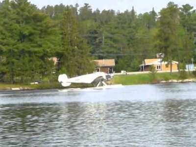 The Morning We Almost Didn’t Leave: What Actually Happens on a Beech 18 Departure Day